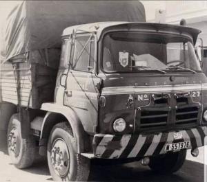 M-557976