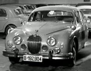 B-192904