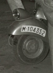 M-104352